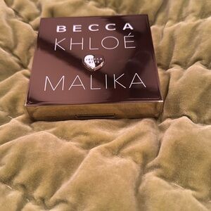 New Becca BFF’s Chloe Malika Bronzer Palette
